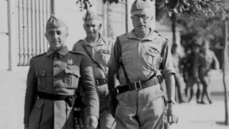 yagüe con franco al comienzo de la guerra civil