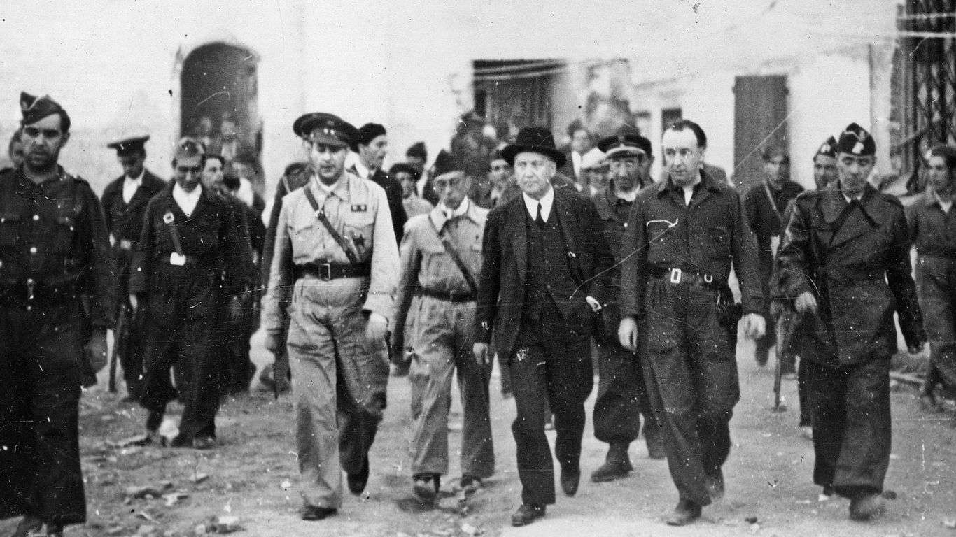 Home Largo Caballero