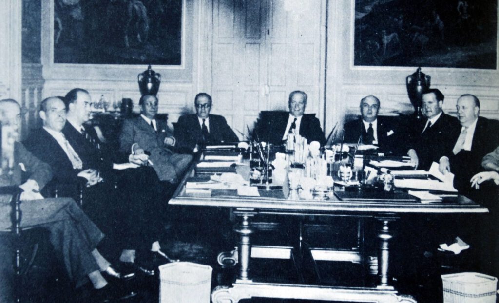 gobierno segunda republica preside largo caballero